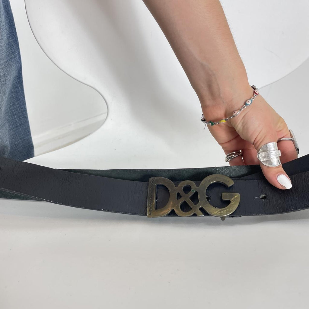 D&G black vintage leather belt