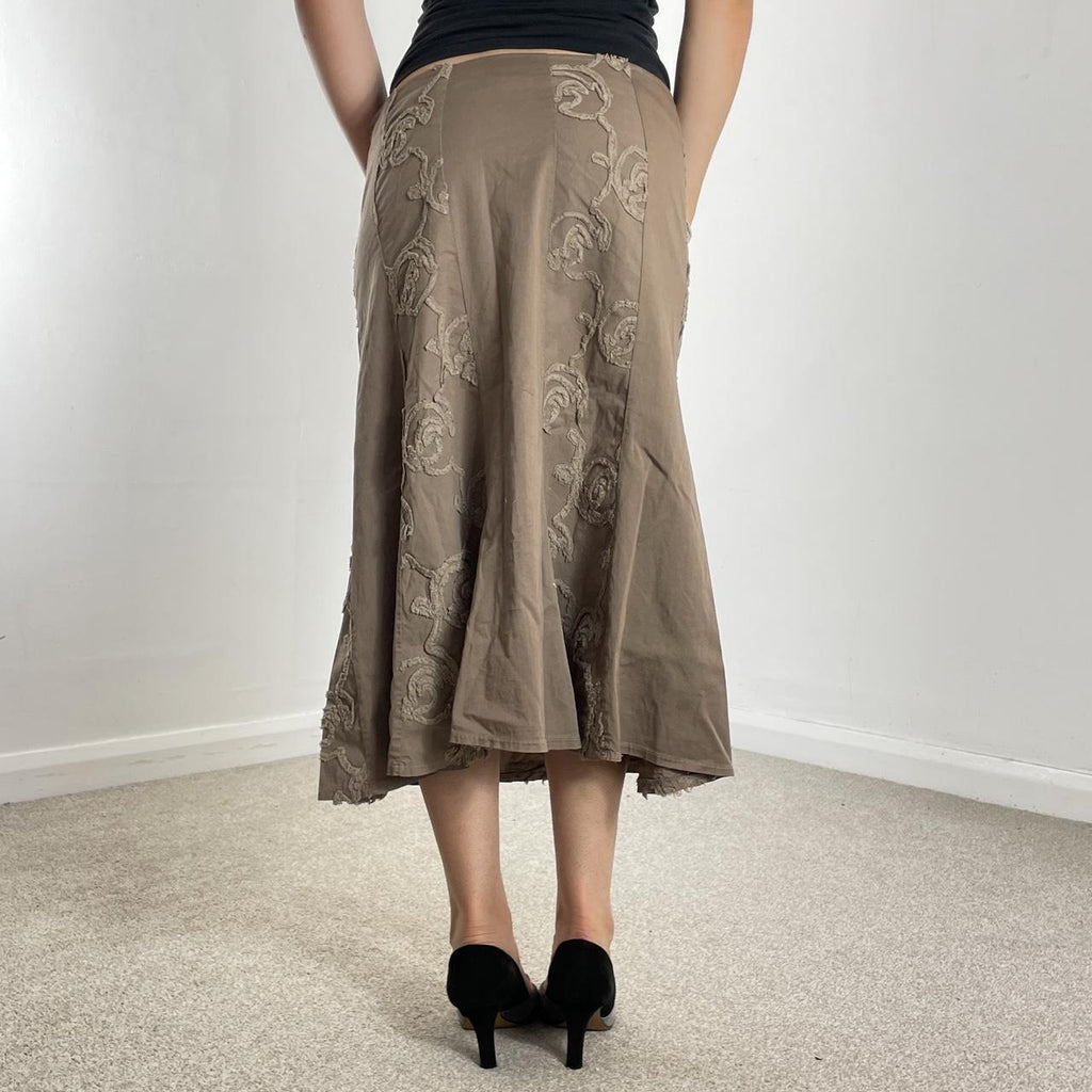 Cream/brown ish fishtale low rise midi skirt