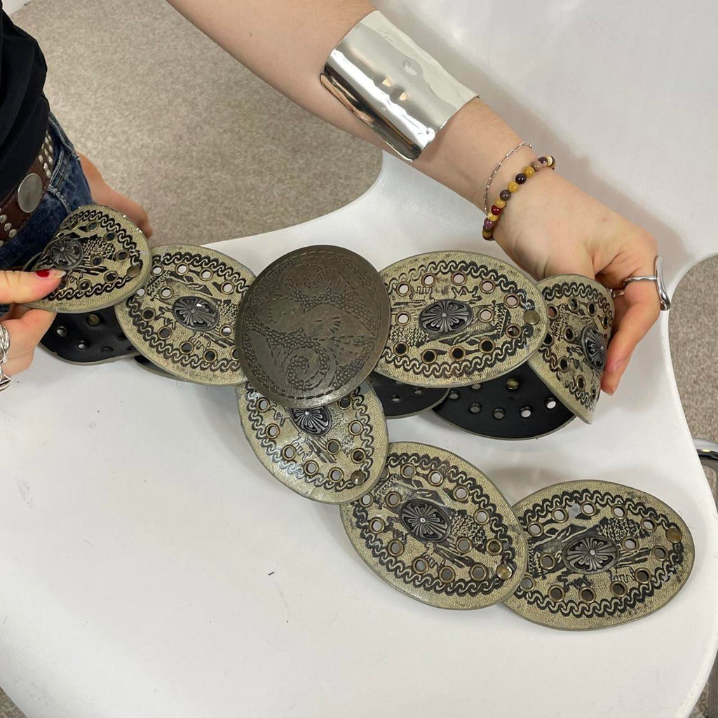 00's kahki grey printed patterened studded disk belt with engravings