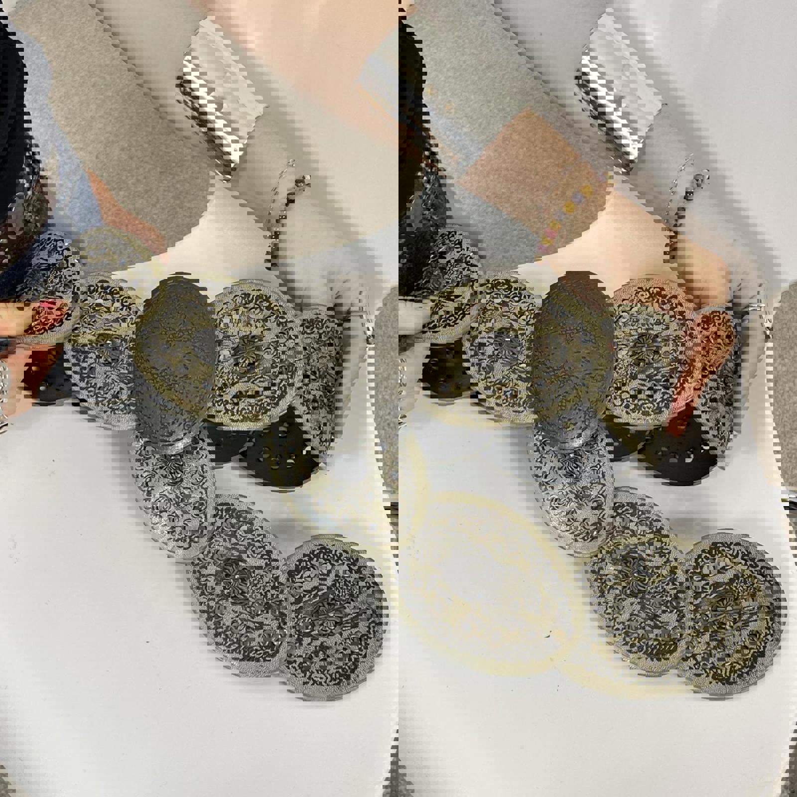 00's kahki grey printed patterened studded disk belt with engravings