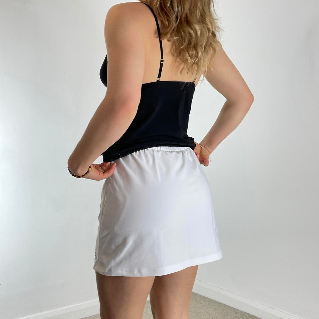 Nike White tenis skirt with built in shorts
