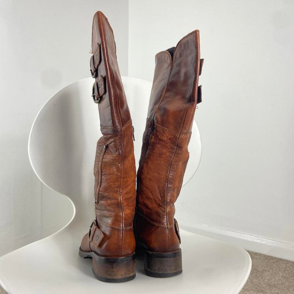 Vintage Redish brown biker boots