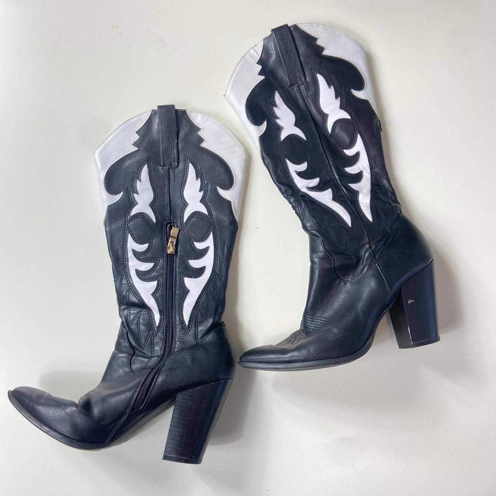 Insane black and white cow girl heeled boots!