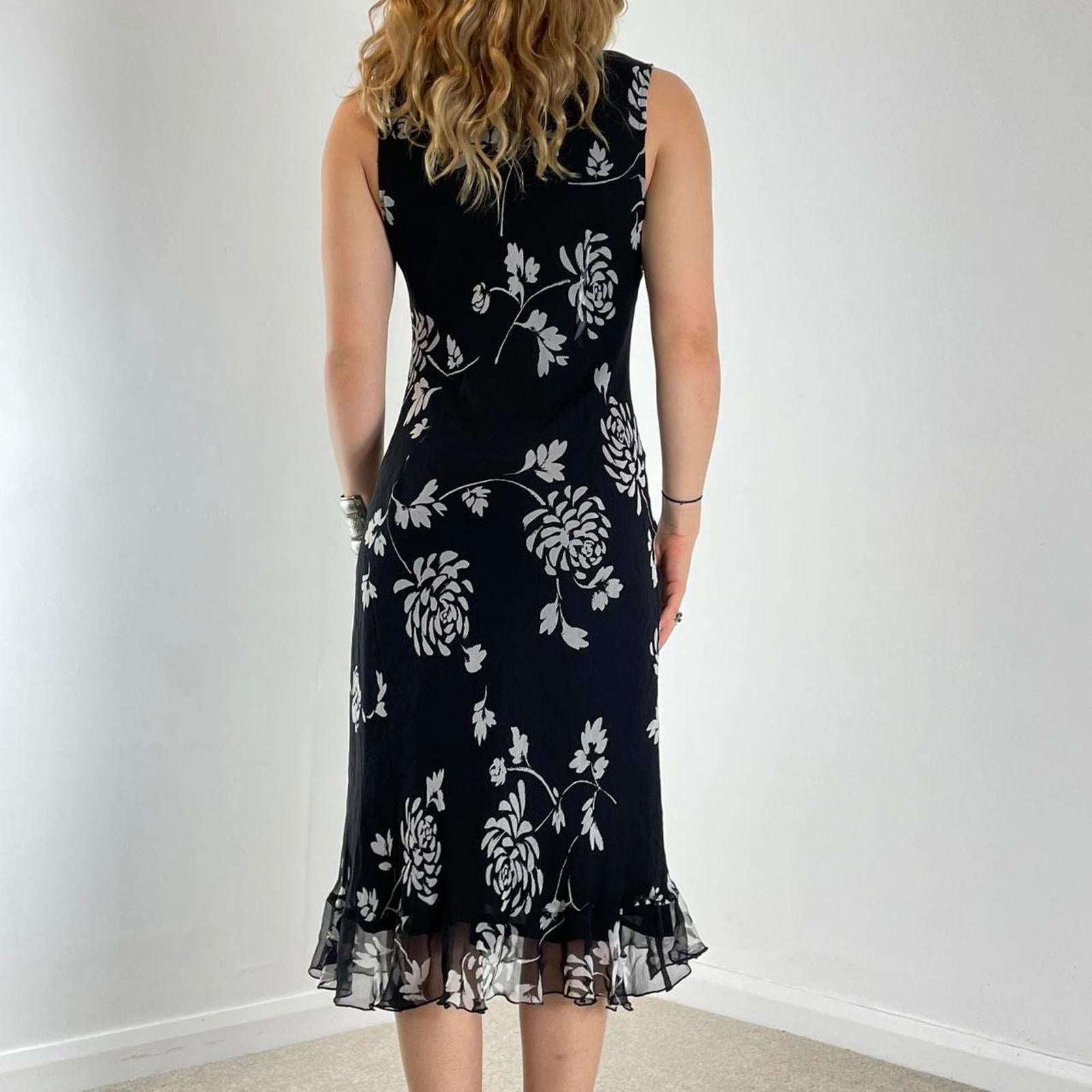 Vintage black and white floral midi dress
