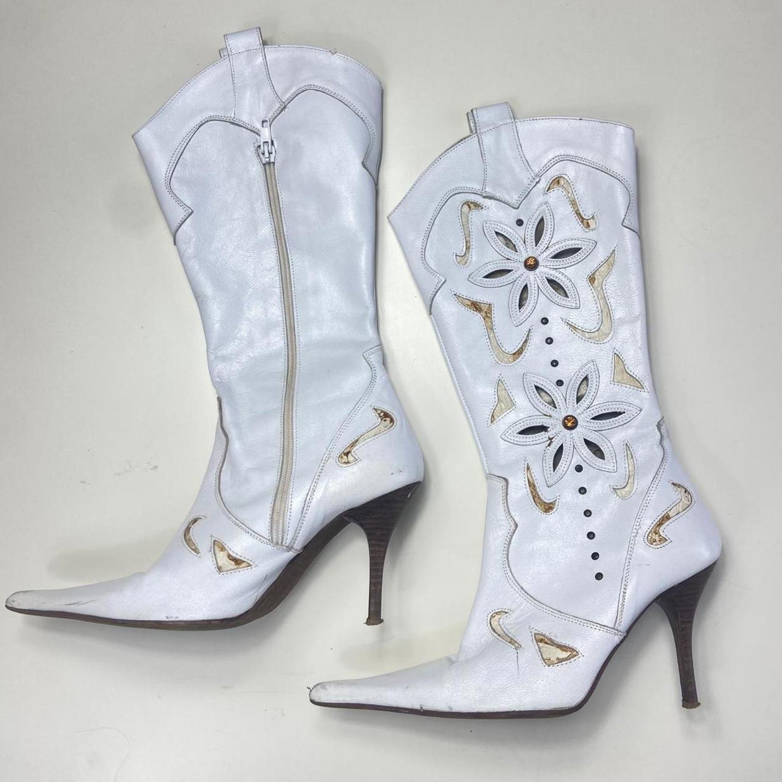 Vintage white patterned boho gem embelished heeled boots.