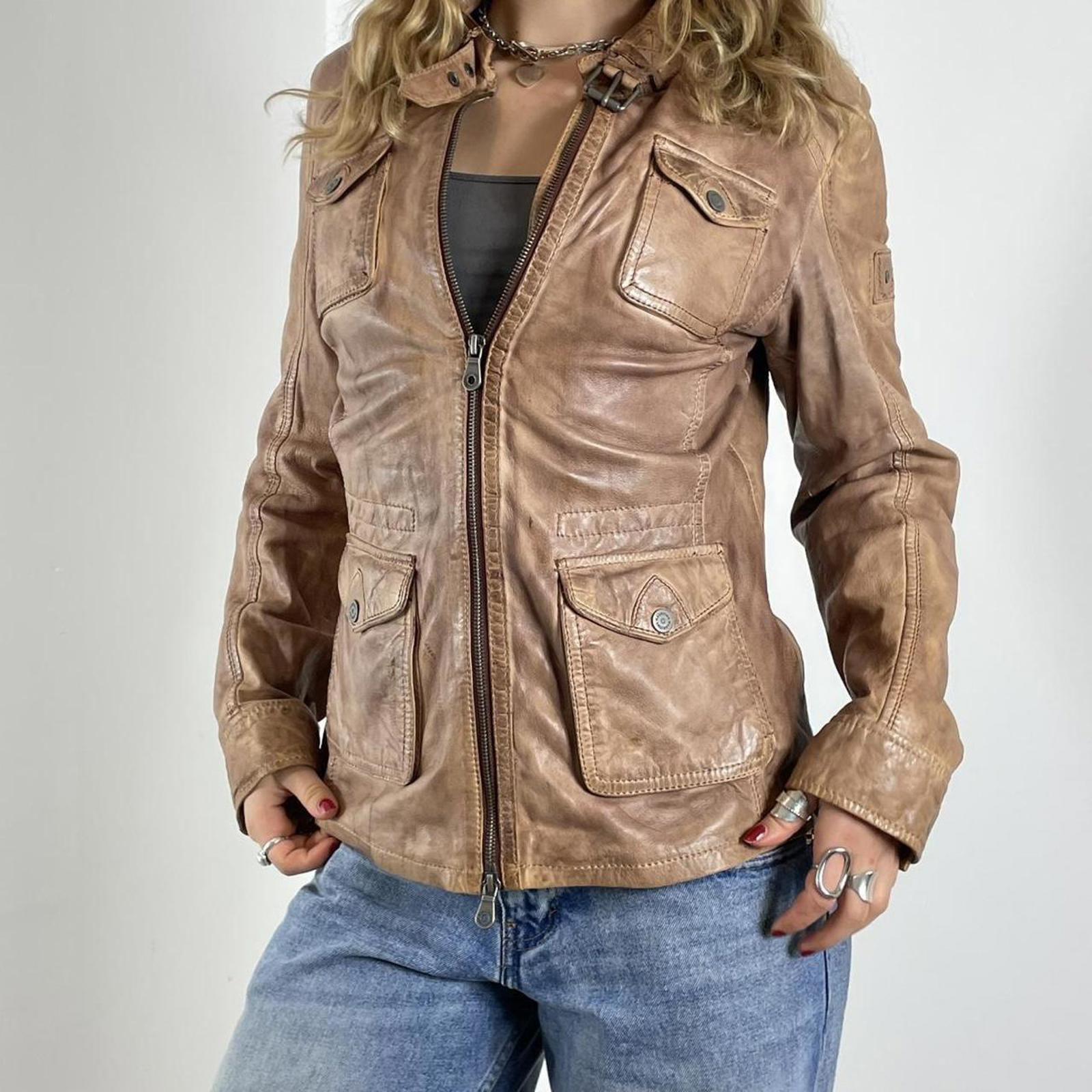 Vintage light brown Y2K leather jacket