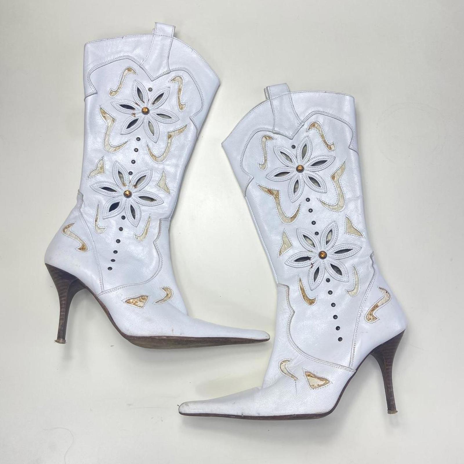 Vintage white patterned boho gem embelished heeled boots.