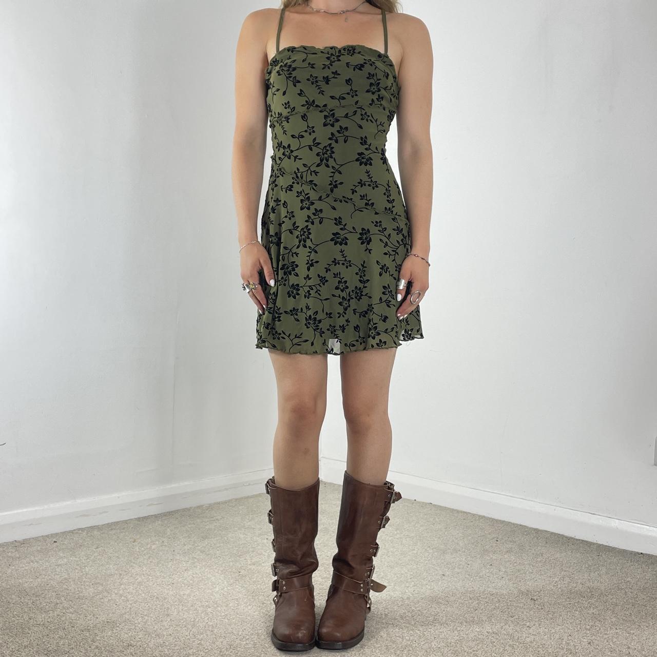 Mesh forest green and black pleated mini dress