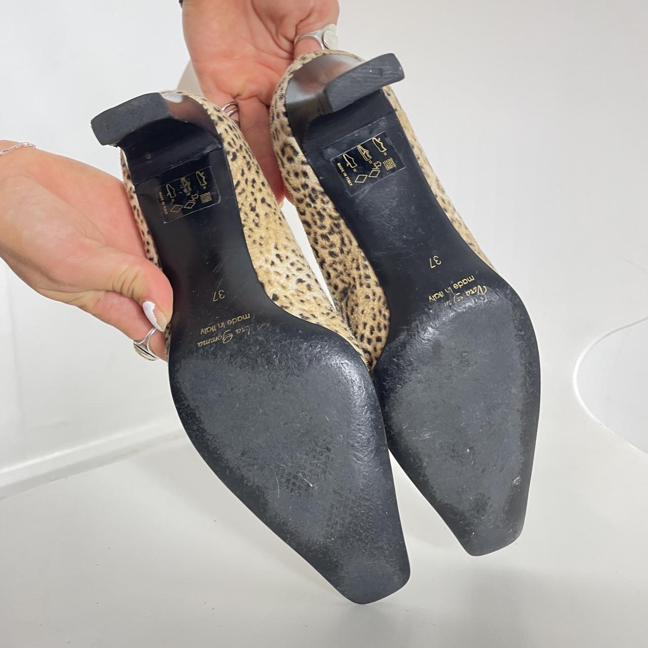 Insane vintage leopard print kitten heels