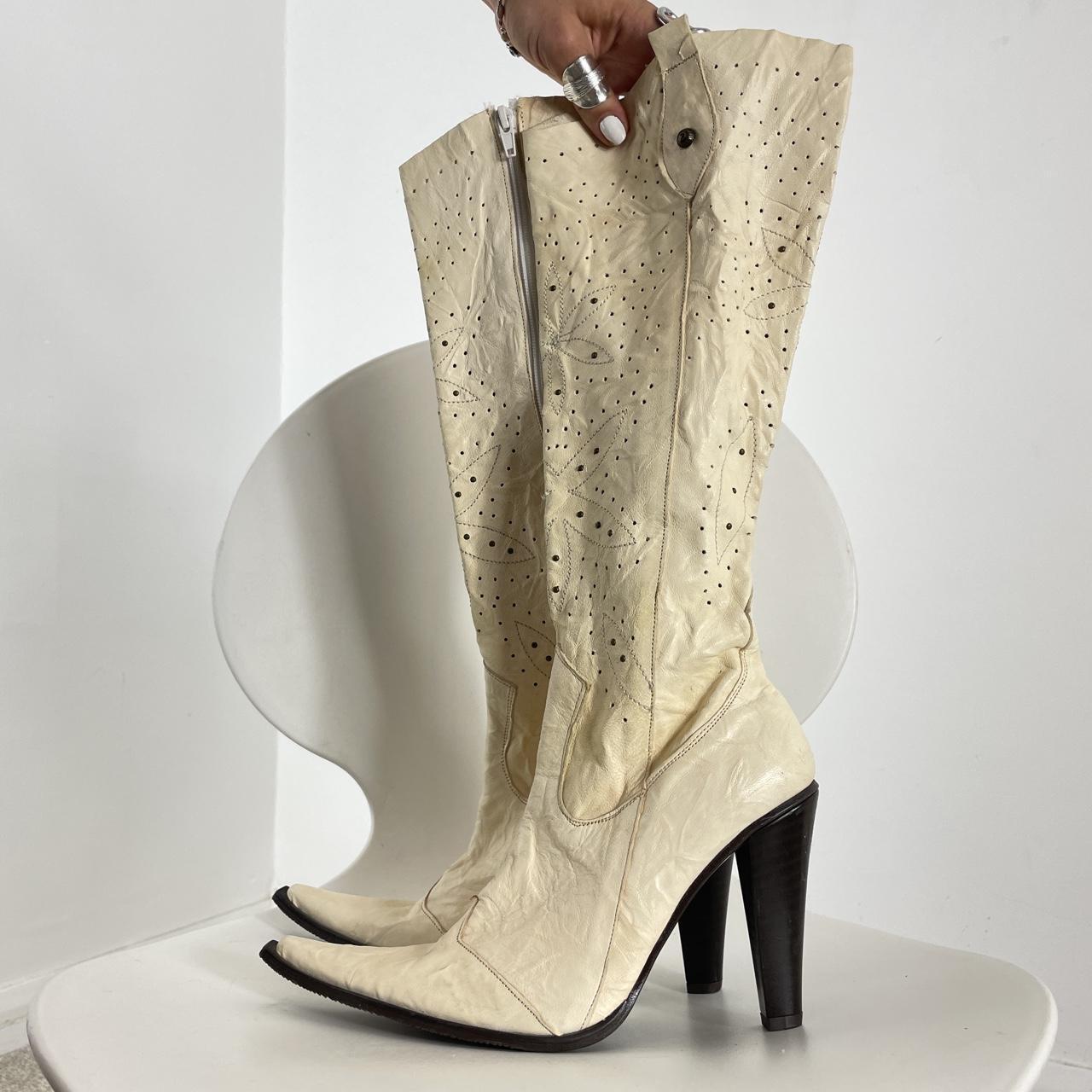 Cream vintage patterned high-heeled boots