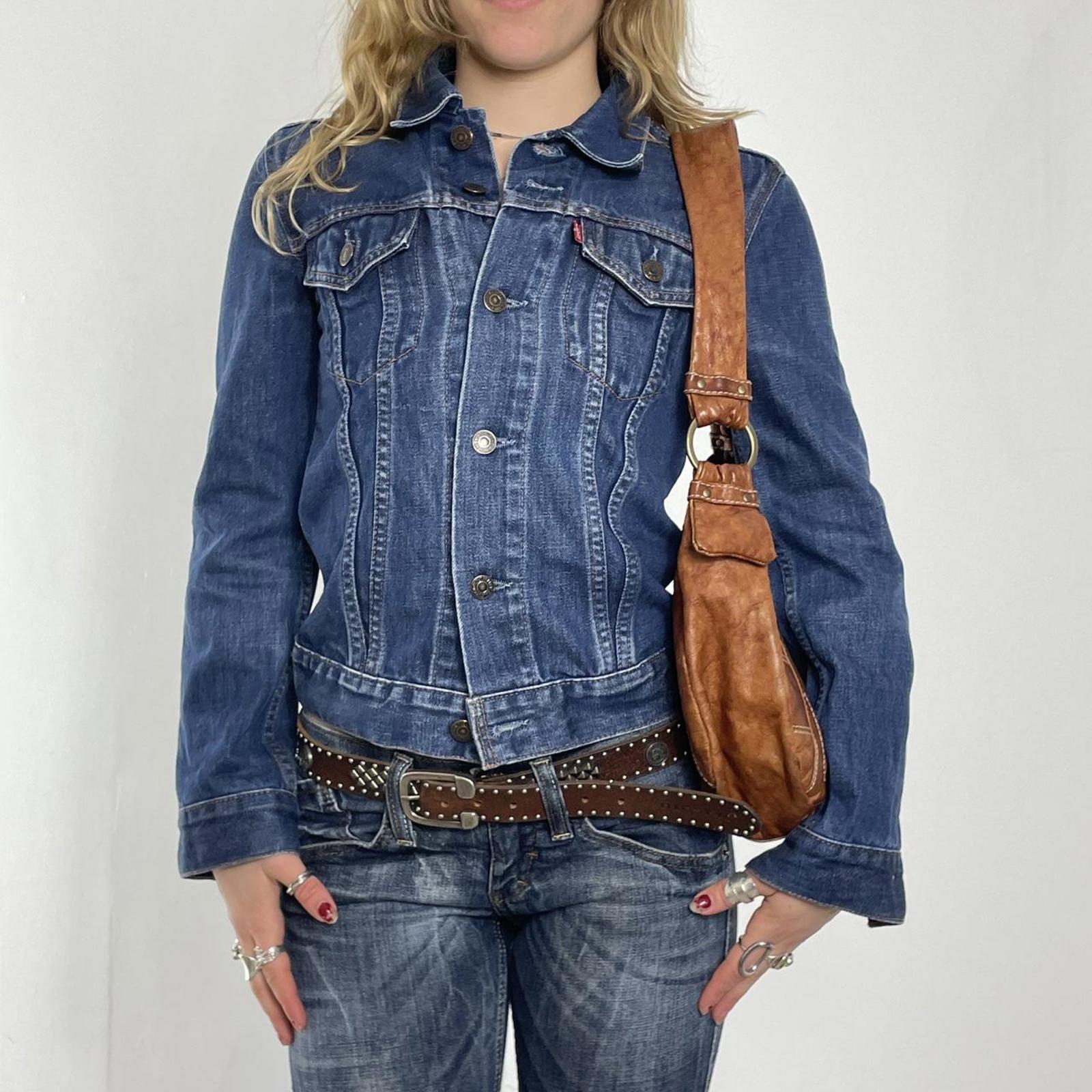 Vintage levis deep blue denim jacket