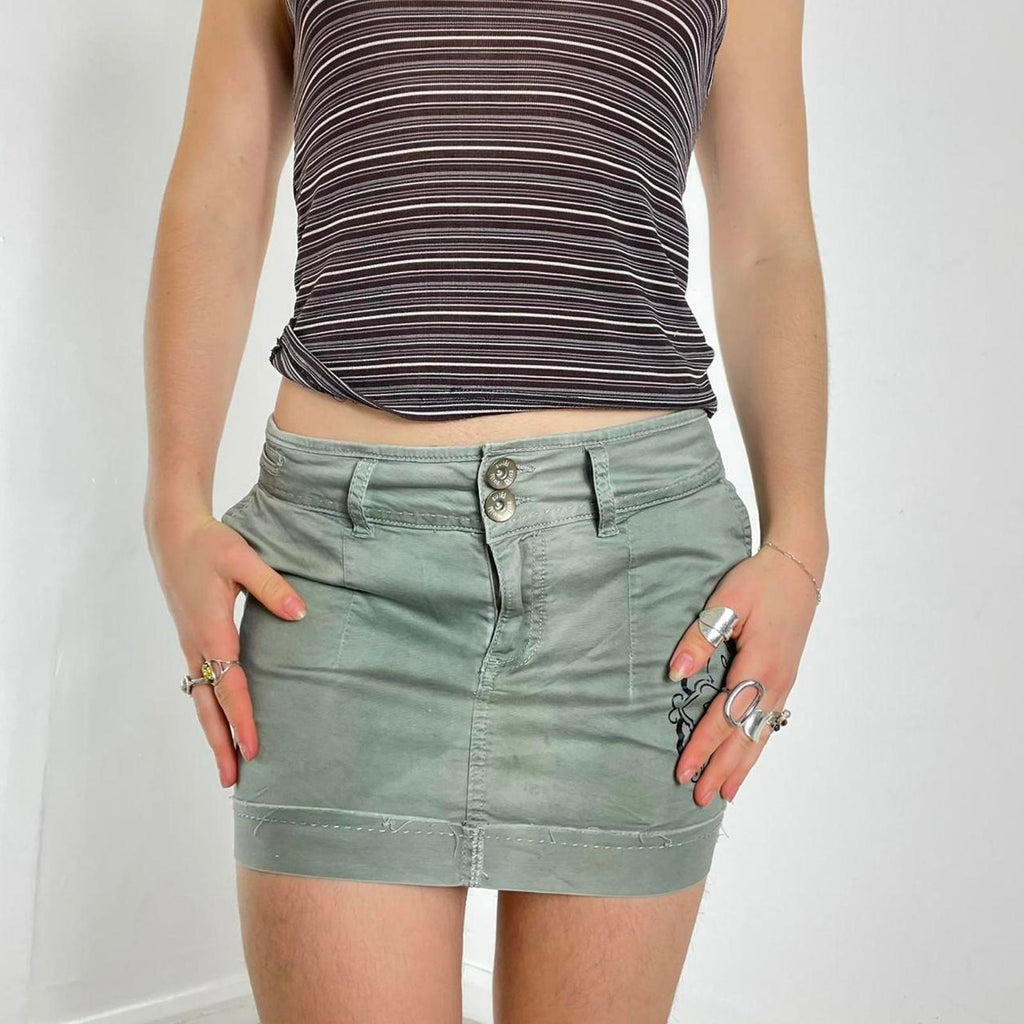 Y2k kahki micro skirt with flower print