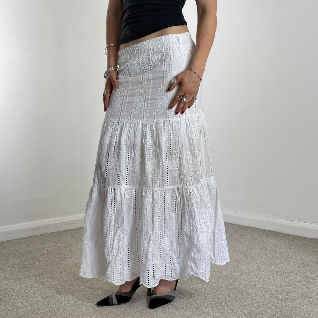 Vintage full length teired maxi skirt with embroided details.