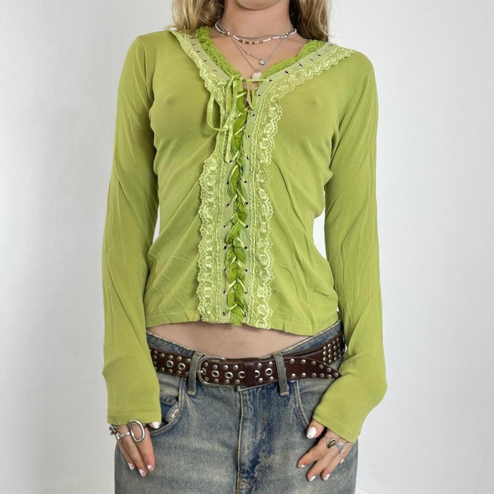 Vintage long sleeve ruffled v neck top