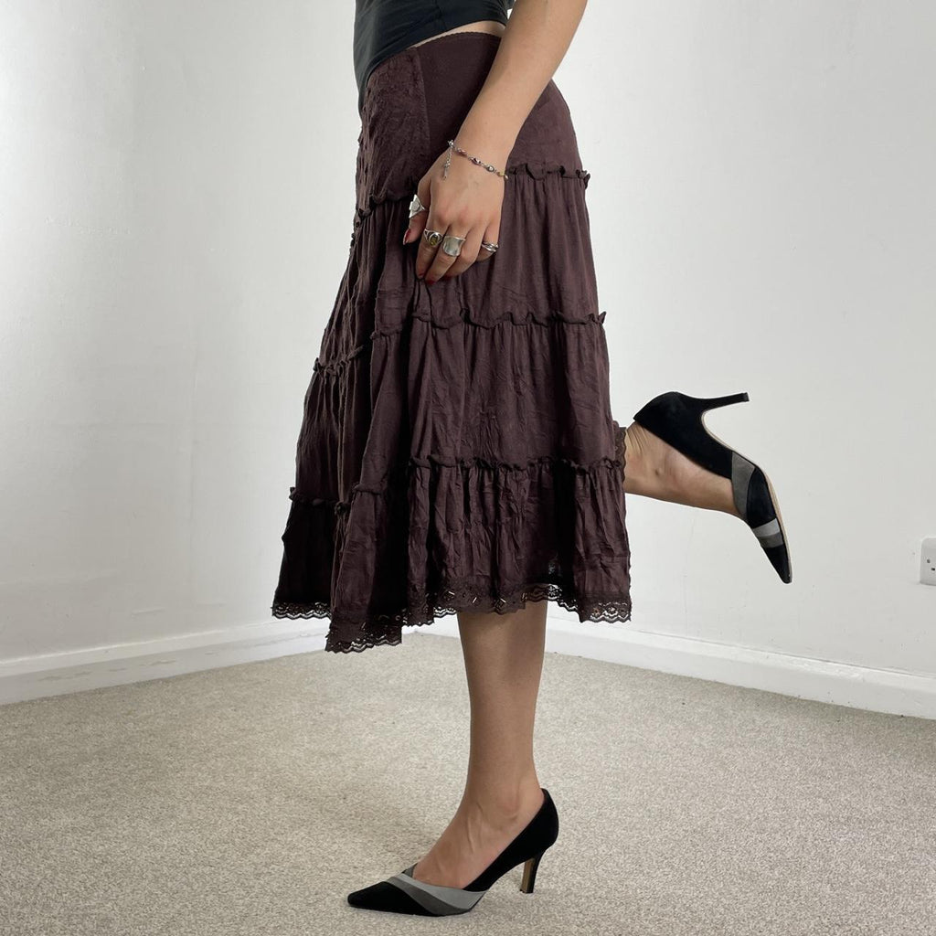 00's brown teird midi skirt with lace trimming