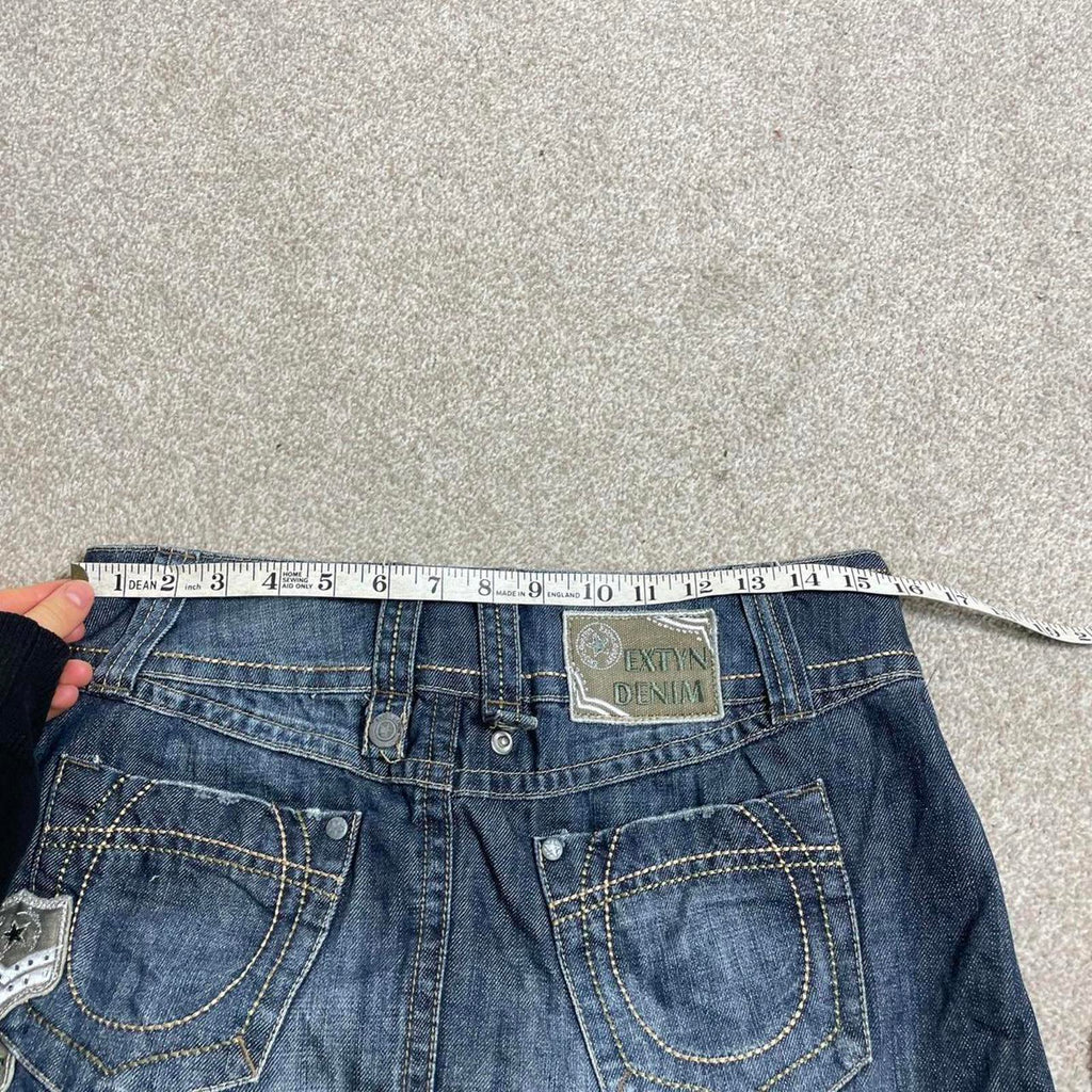 Y2K denim lowrise pleated contrastiching mini skirt with patches embroided on the back