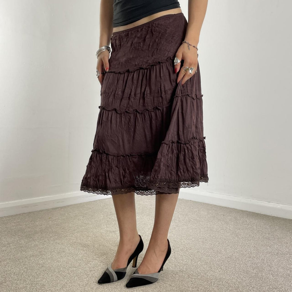 00's brown teird midi skirt with lace trimming