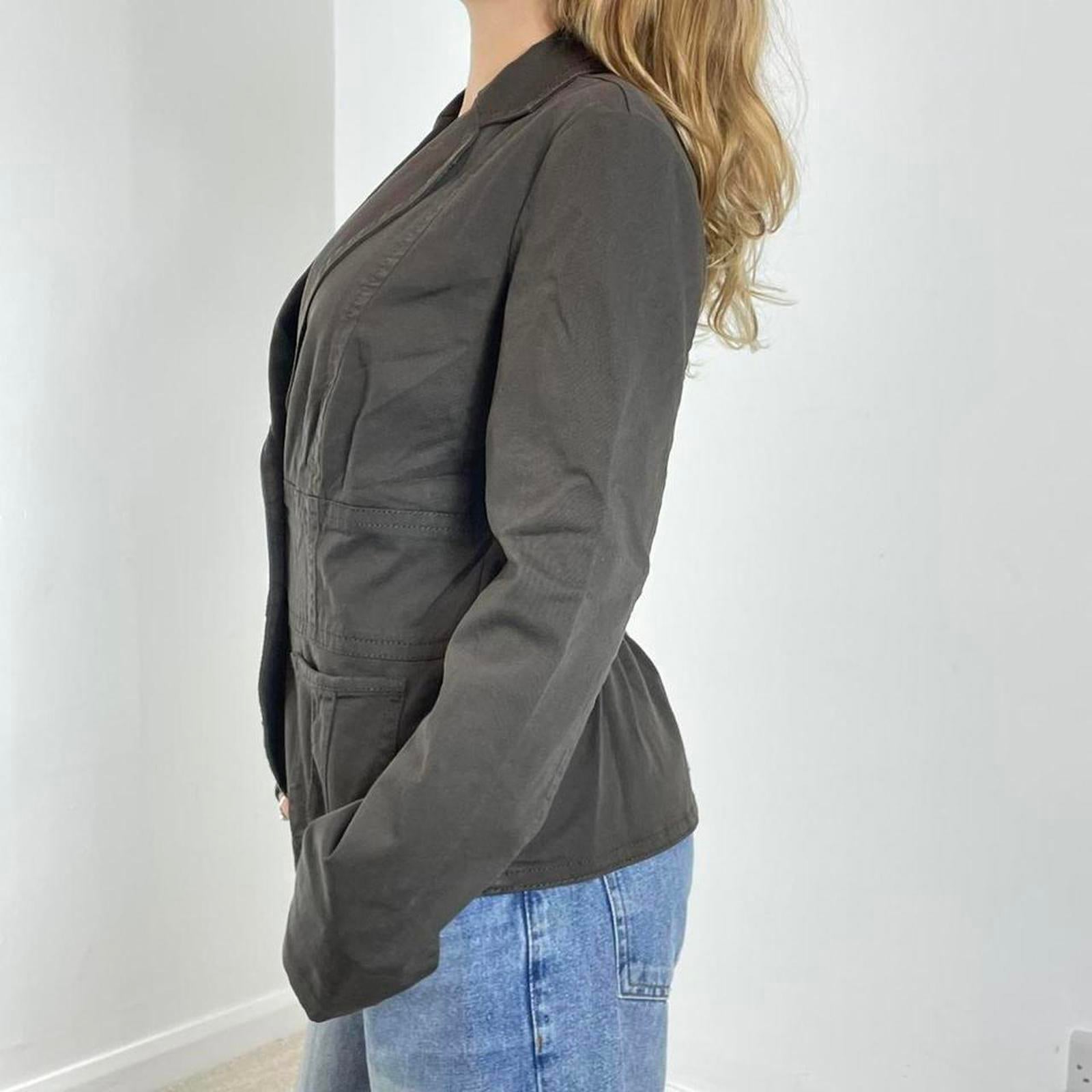 Brown fitted double button jacket