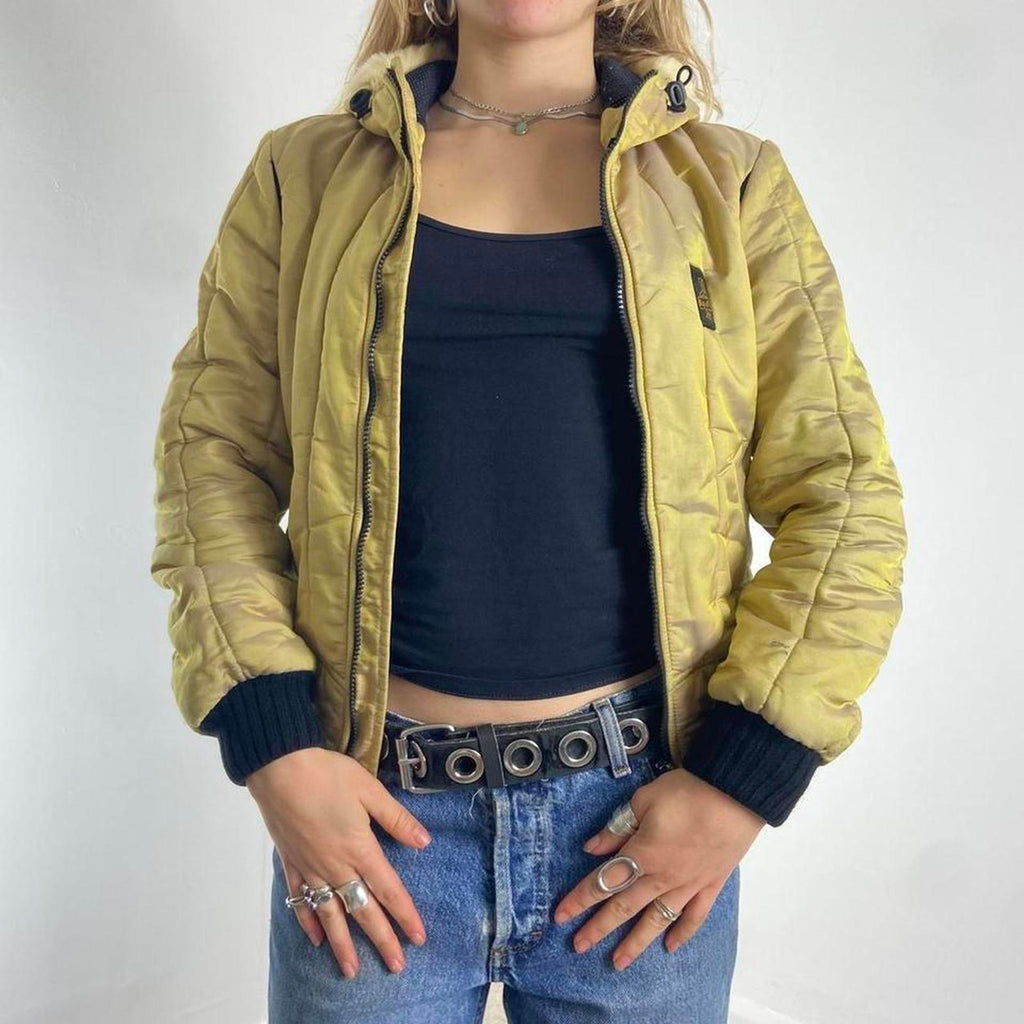 Vintage irradecant mustard cropped puffer jacket, hooded with thick black wasit band.