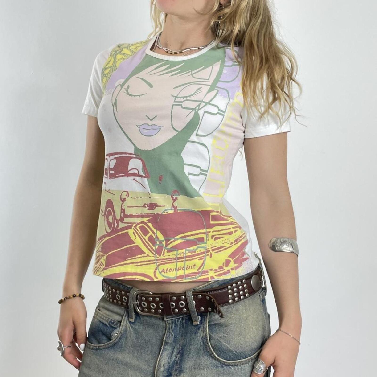 White graphic print face tee
