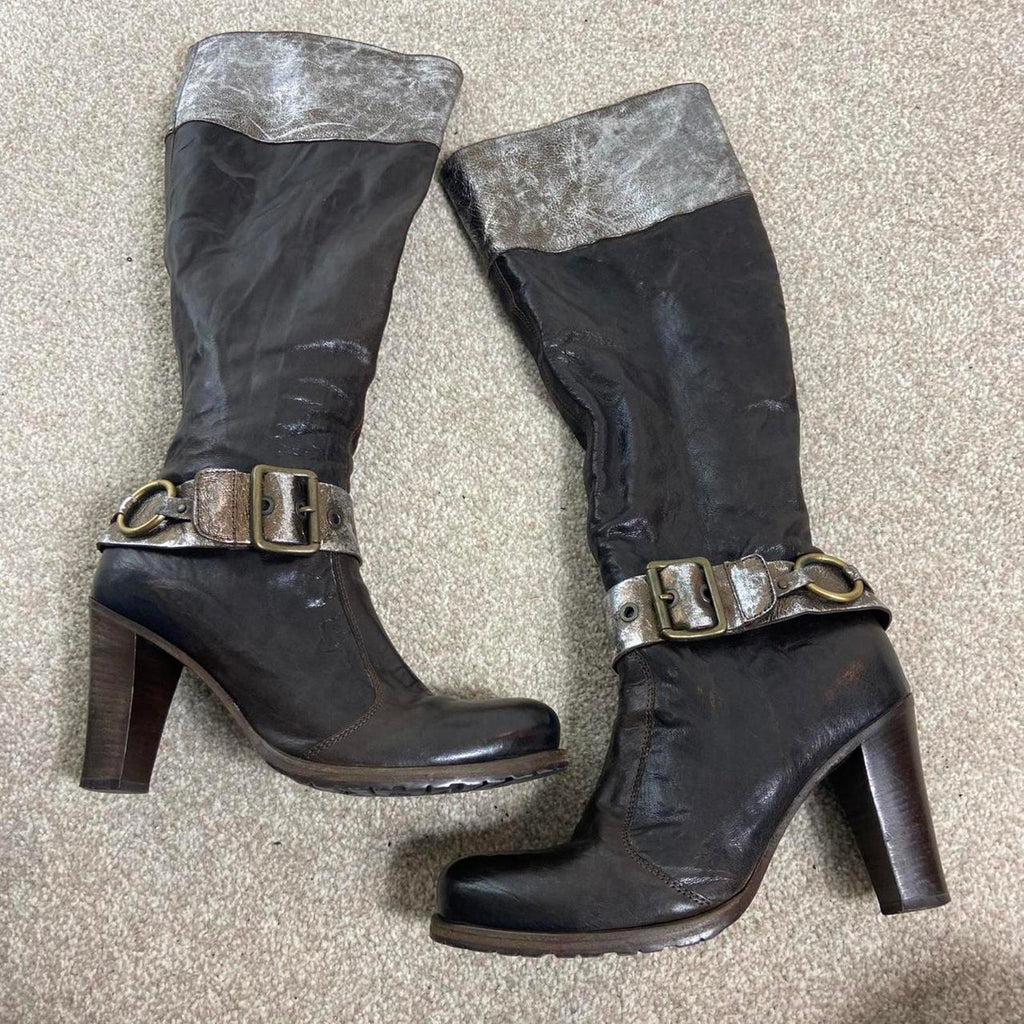 Y2K heeled Brown boots