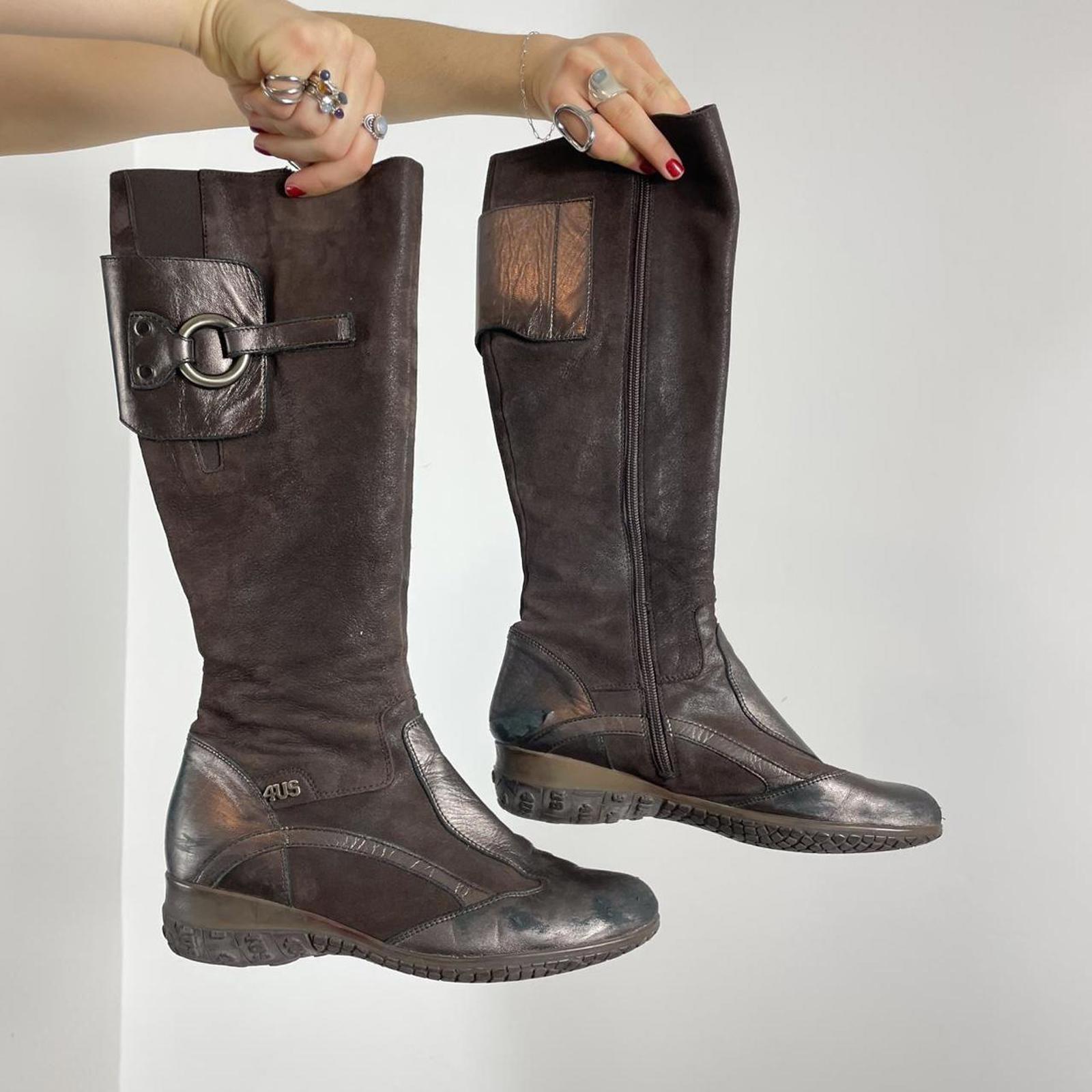 Vintage deep brown utility boots