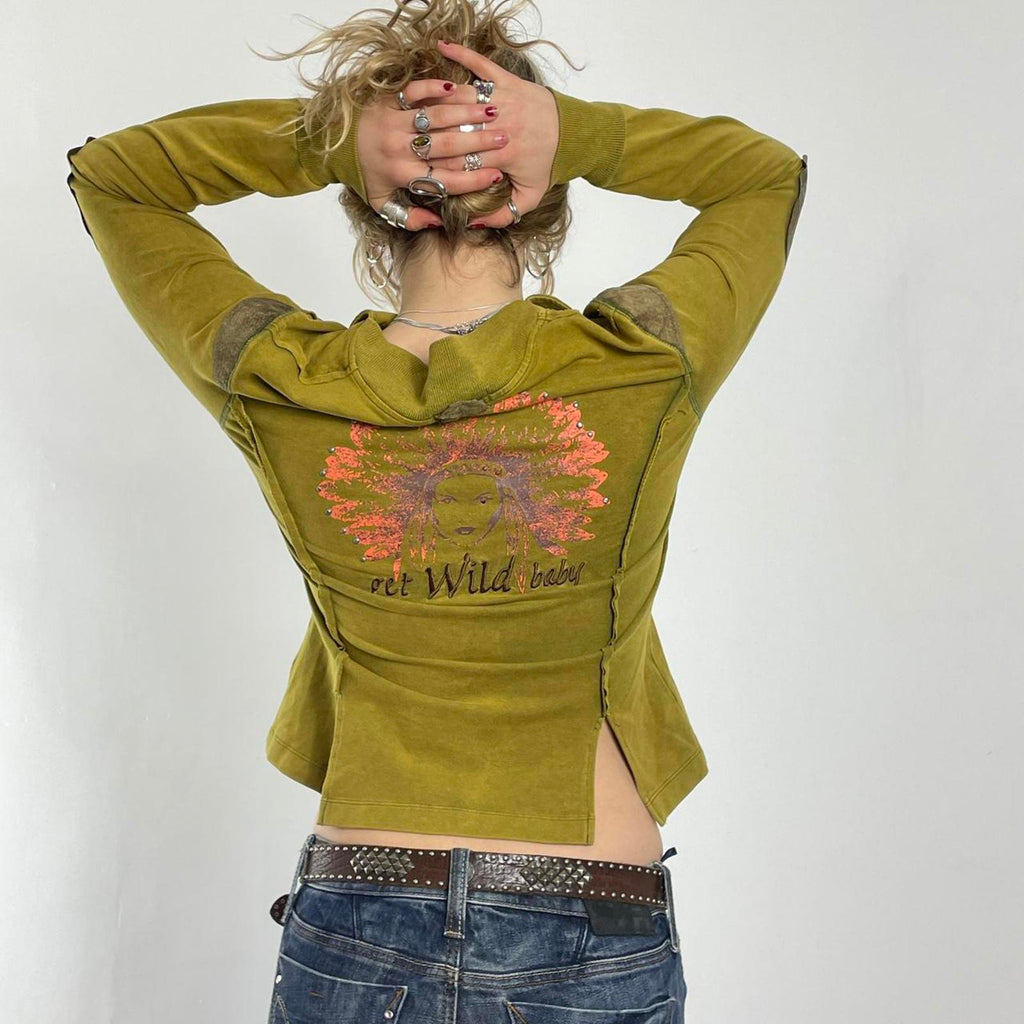 Vintage green avant garde zip up jacket with embroided details on the back and pockets.