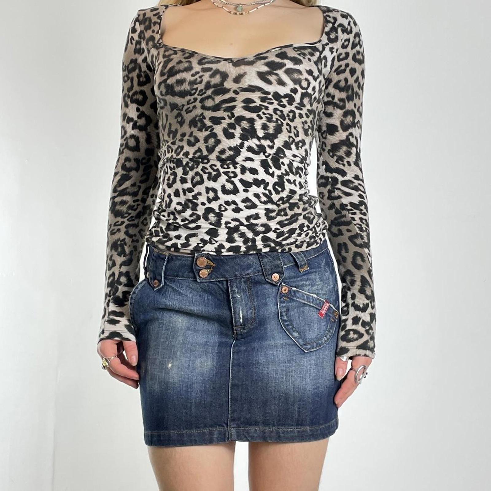 Y2k denim navy stone washed mini skirt with cool patch on the back