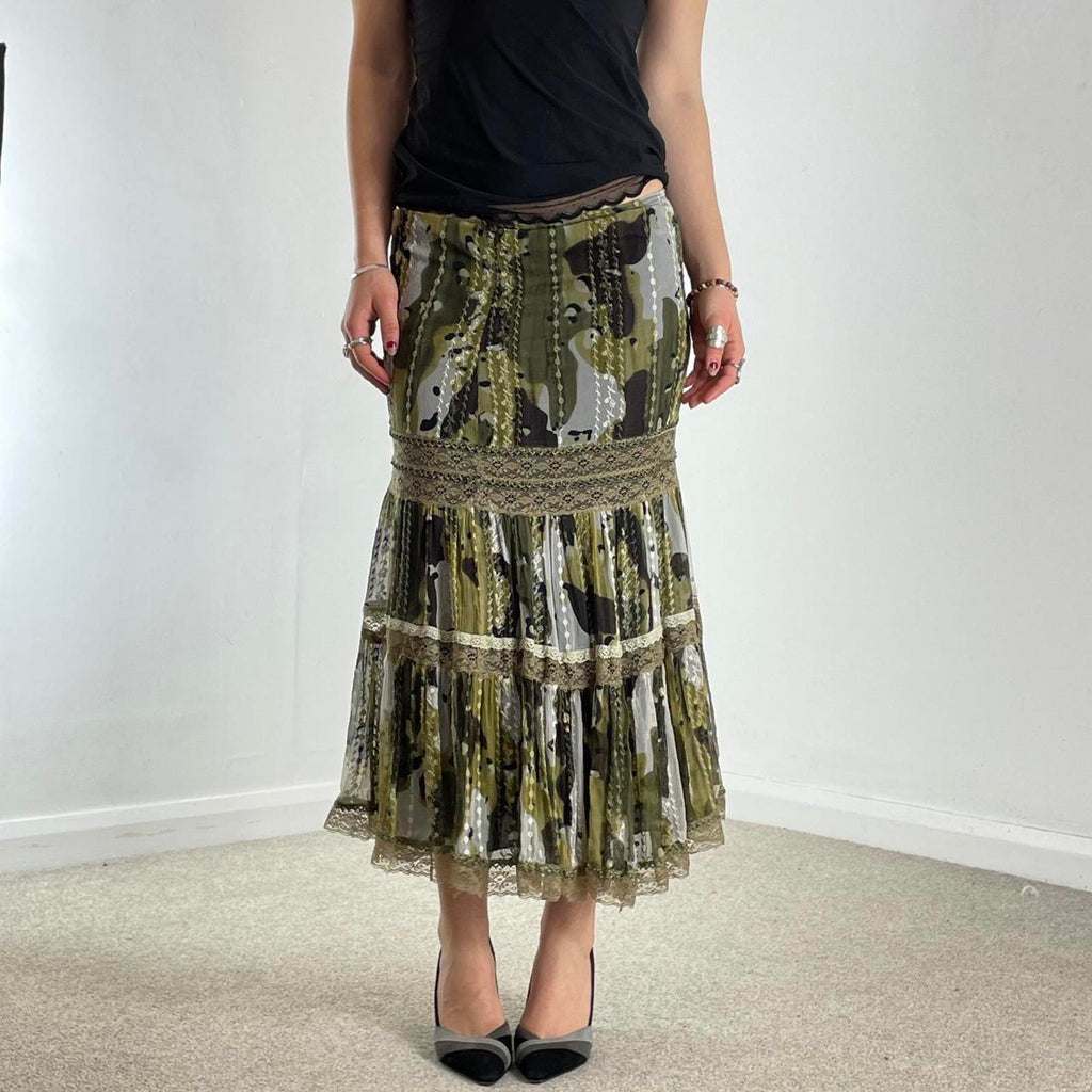 Bohemian green lace and mesh layred maxi skirt
