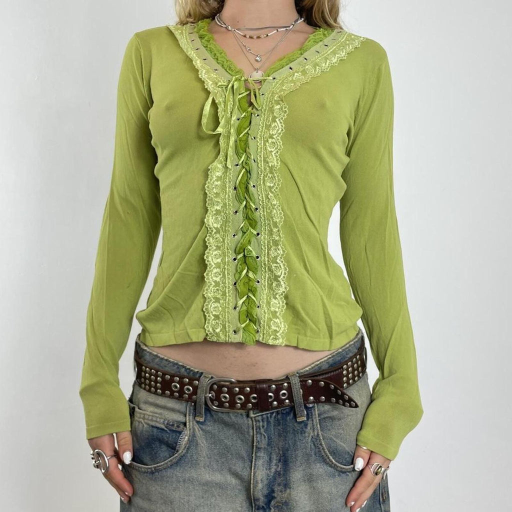 Vintage long sleeve ruffled v neck top
