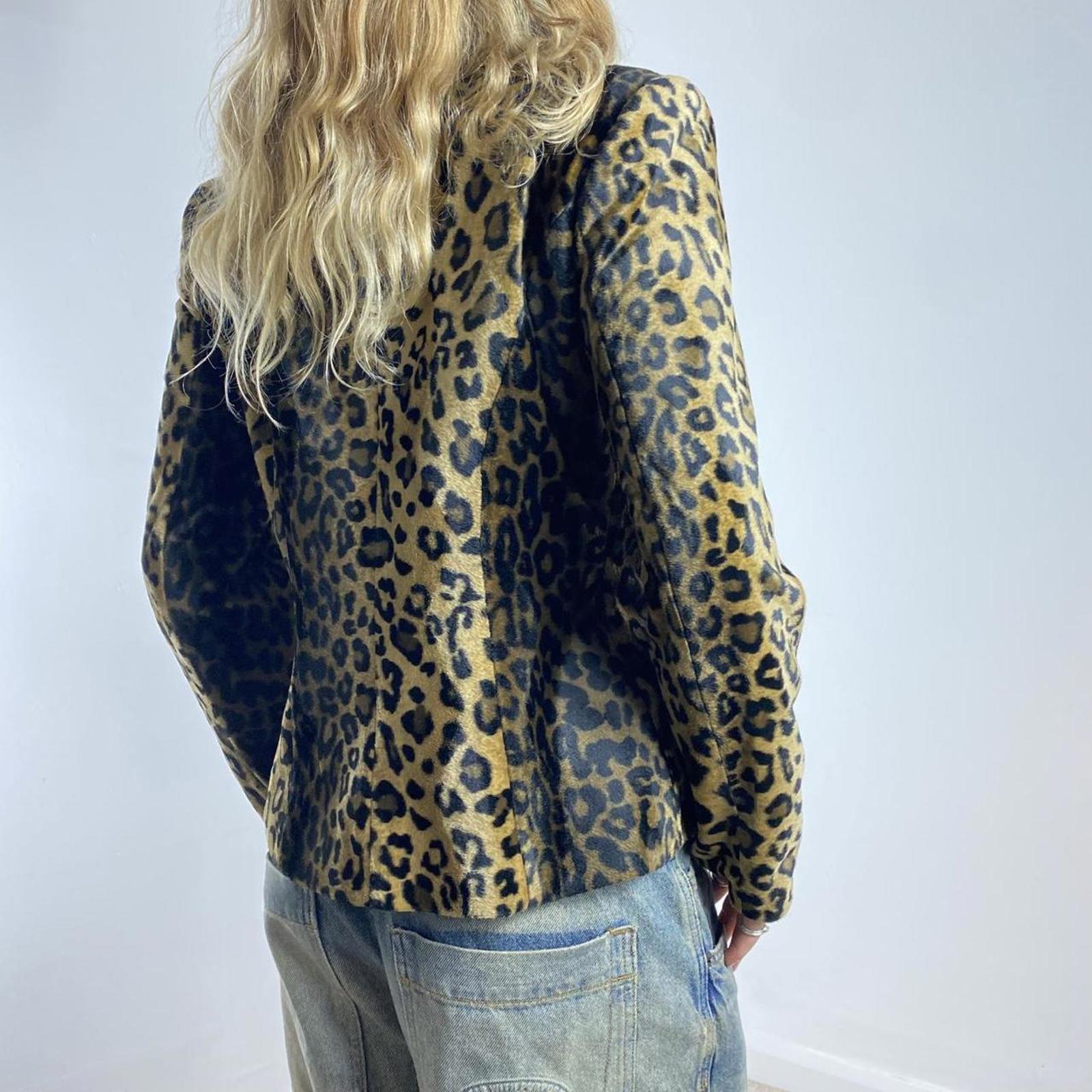 Vintage leopard button up jacket