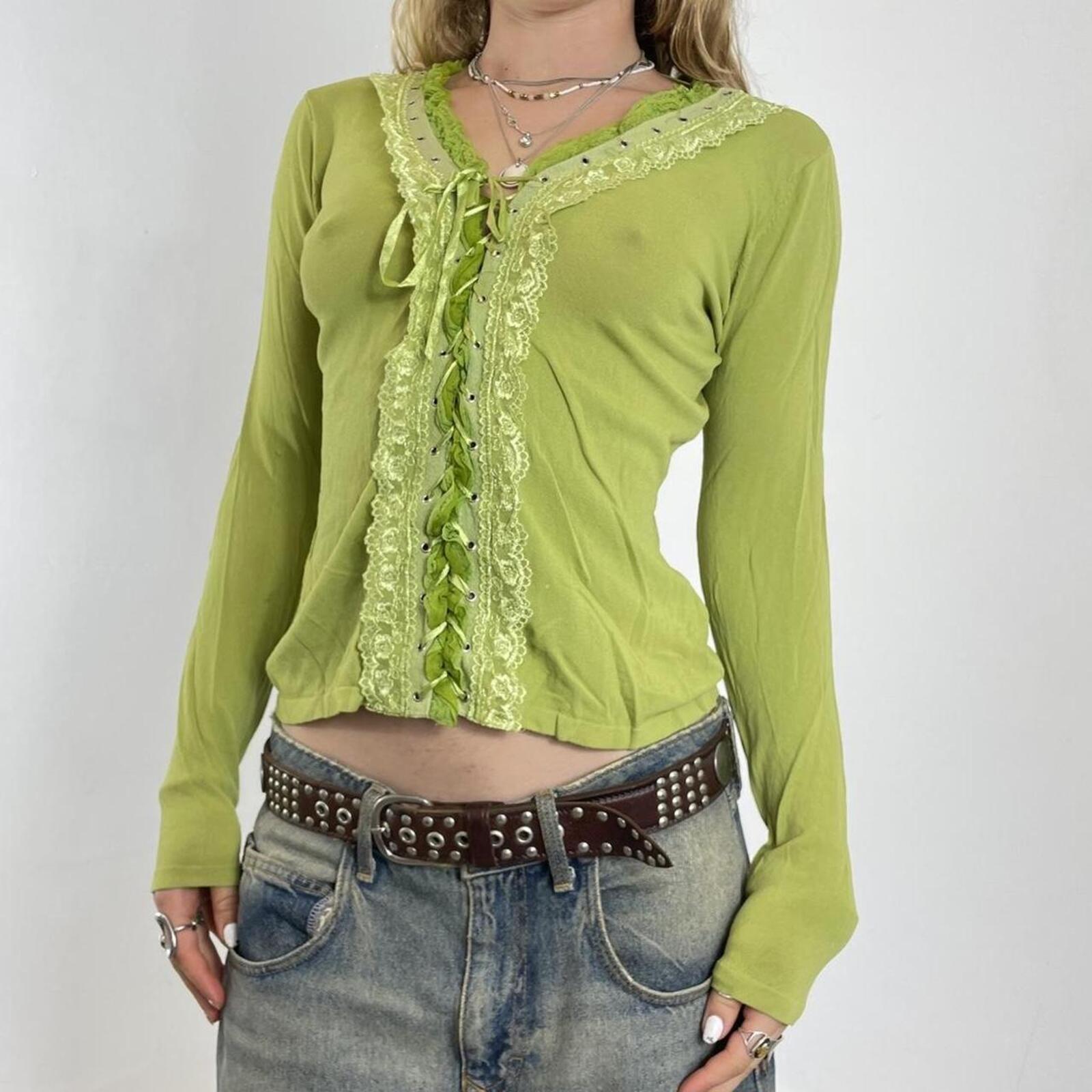 Vintage long sleeve ruffled v neck top
