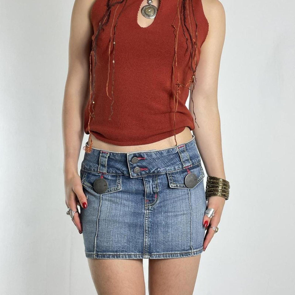 Y2K Denim low rise blue mini skirt with circlular silver buttons and contrast stitching