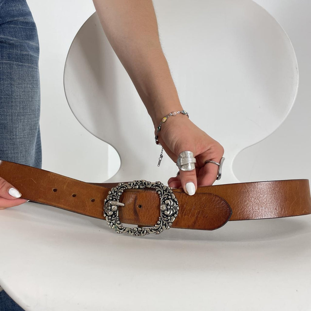 Brown and silver buckled Nolito belt