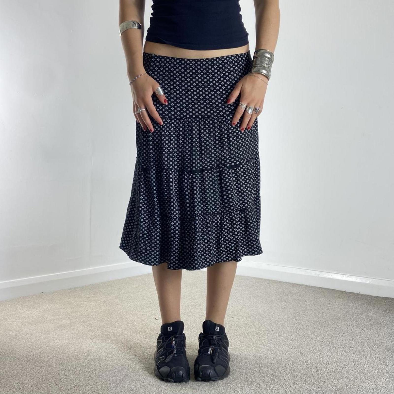 Beautiful patterened tiered white and black midi skirt