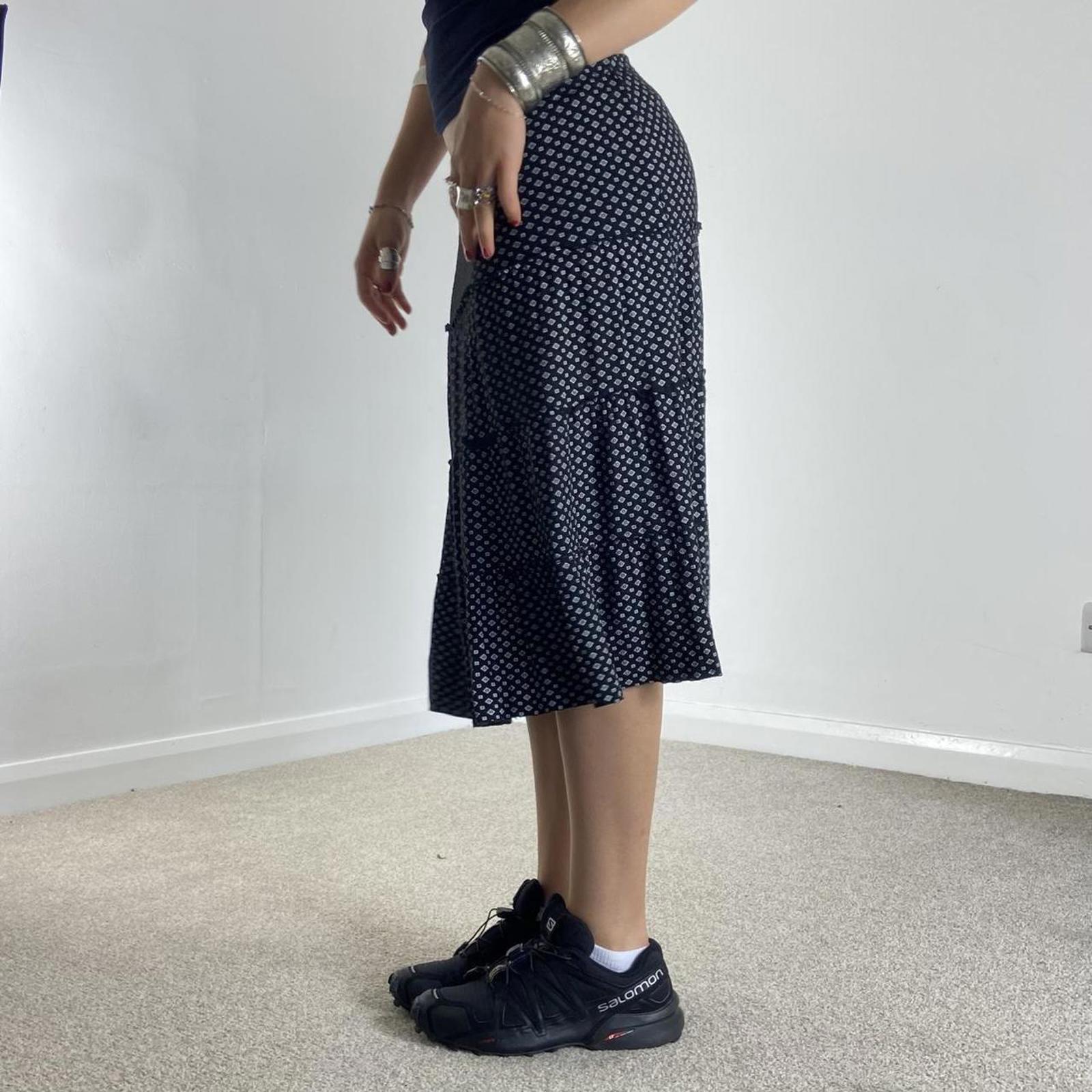 Beautiful patterened tiered white and black midi skirt