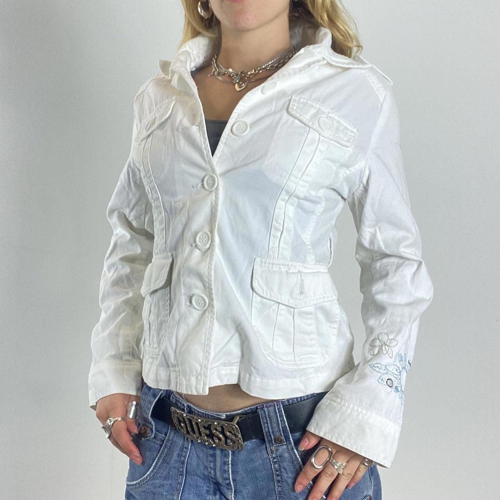 vintage white alt jacket!! panelled with buttons