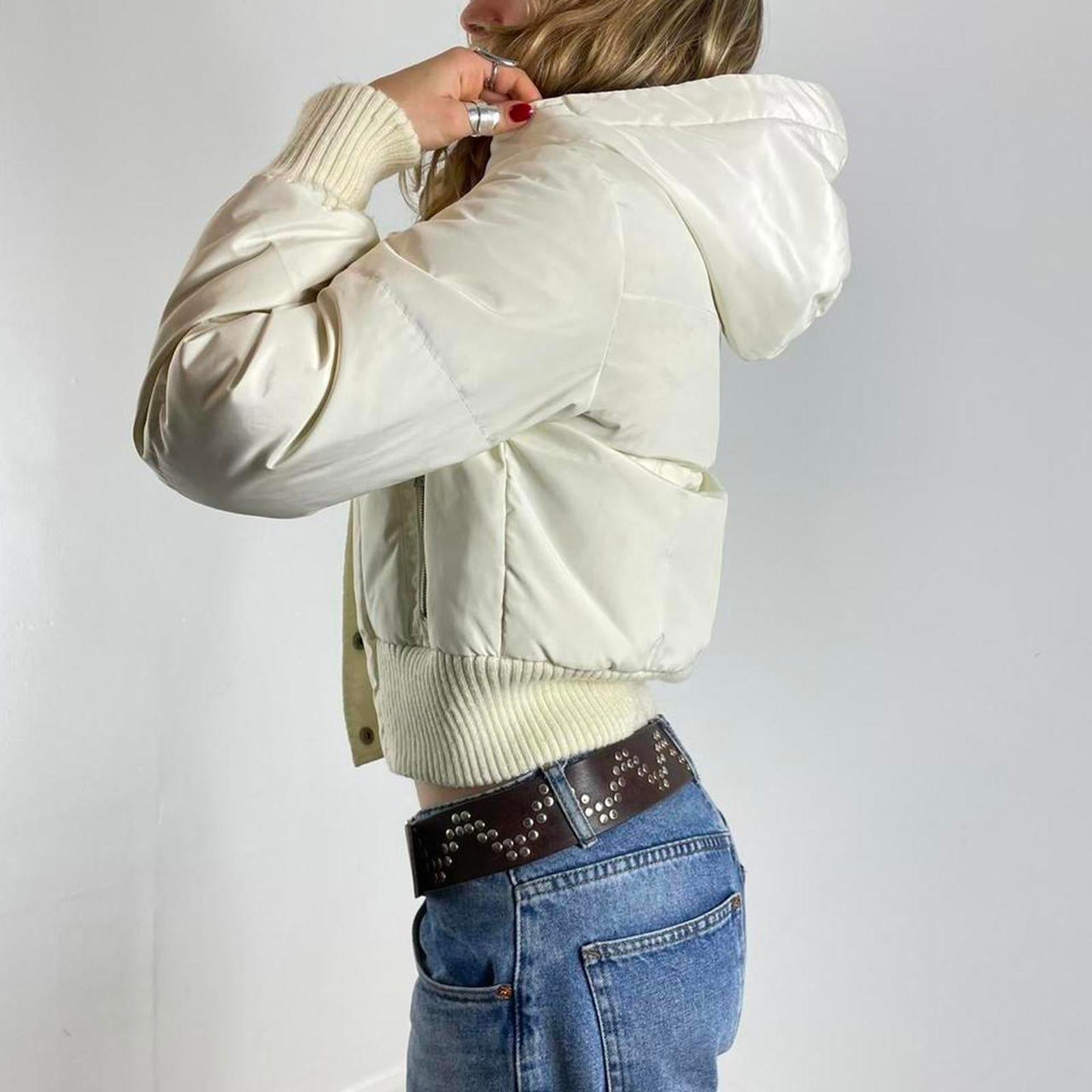 00s cropped cream puffer jacket