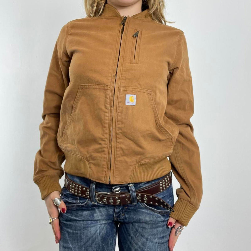 Carhartt fitted mustard canvas jacket with the logo on the side, zips up