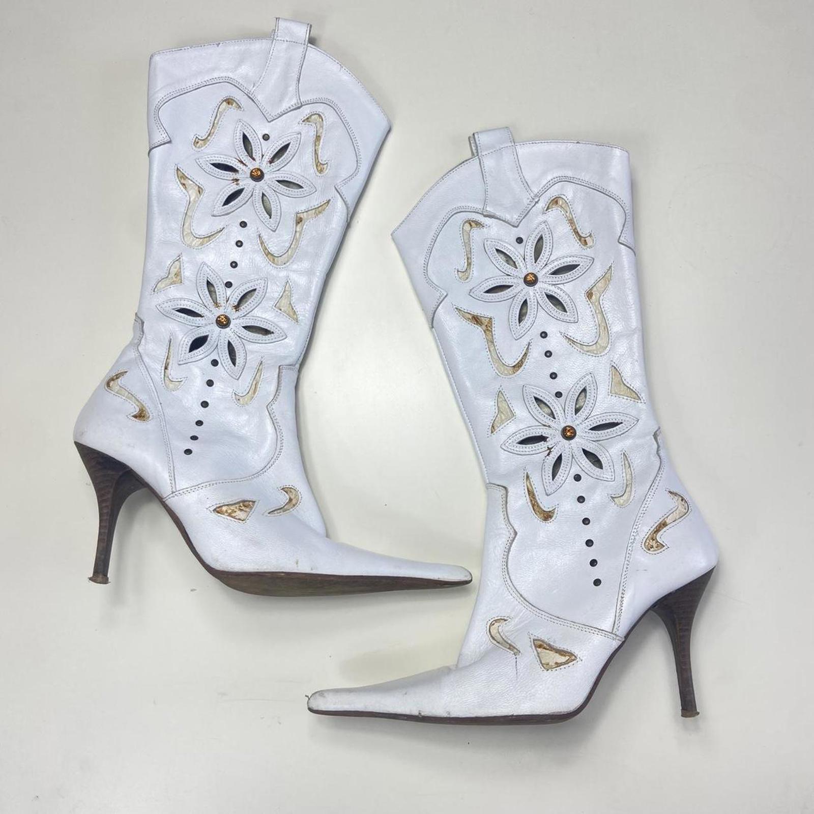 Vintage white patterned boho gem embelished heeled boots.