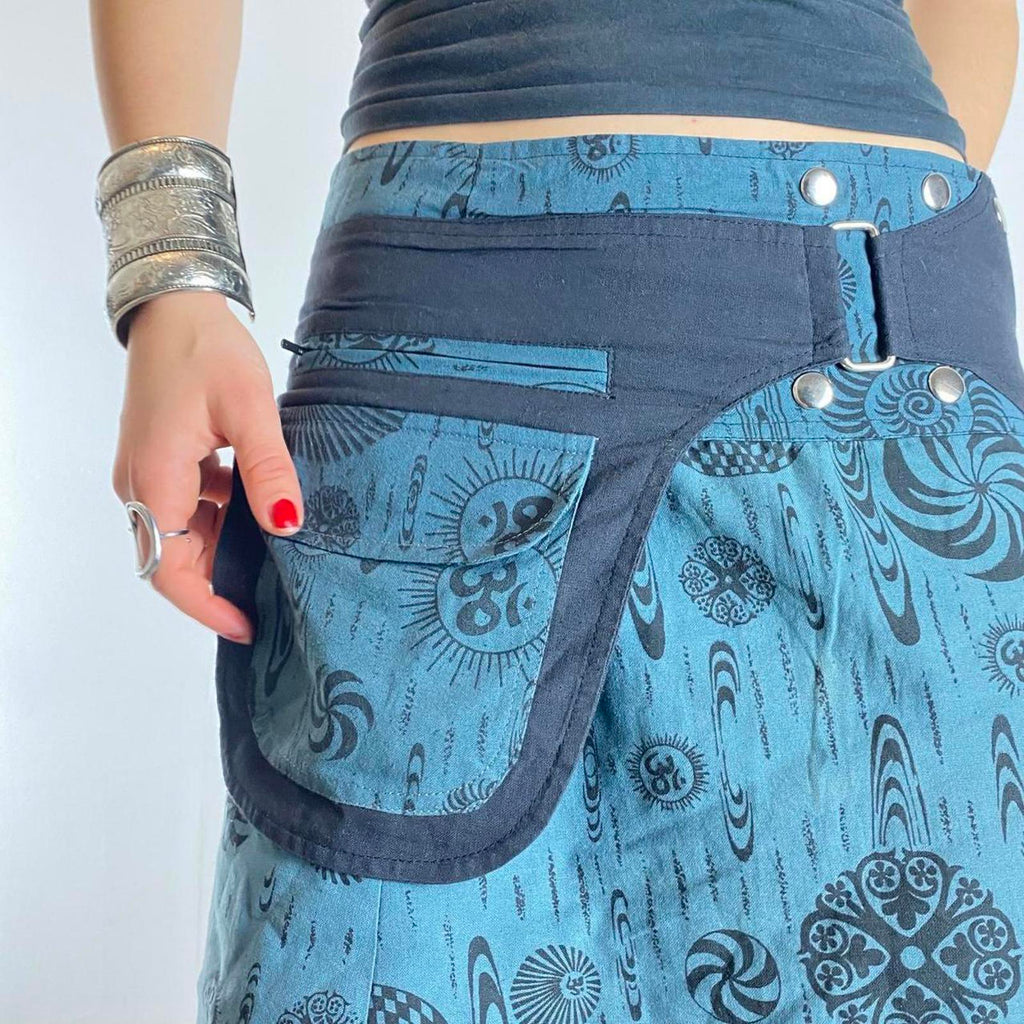 Y2K blue patterend wrap popper midi skirt, with utiltiy pockets