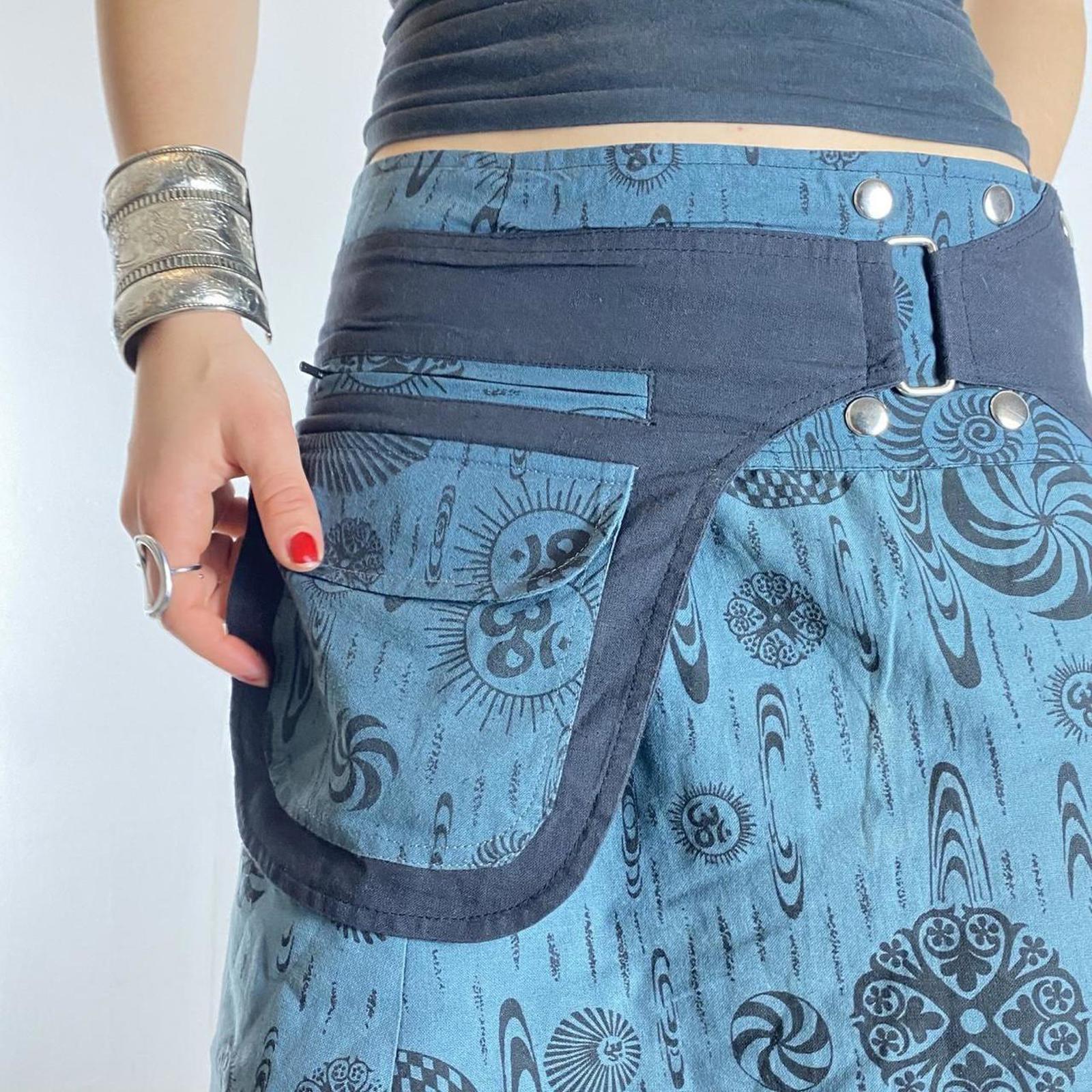 Y2K blue patterend wrap popper midi skirt, with utiltiy pockets