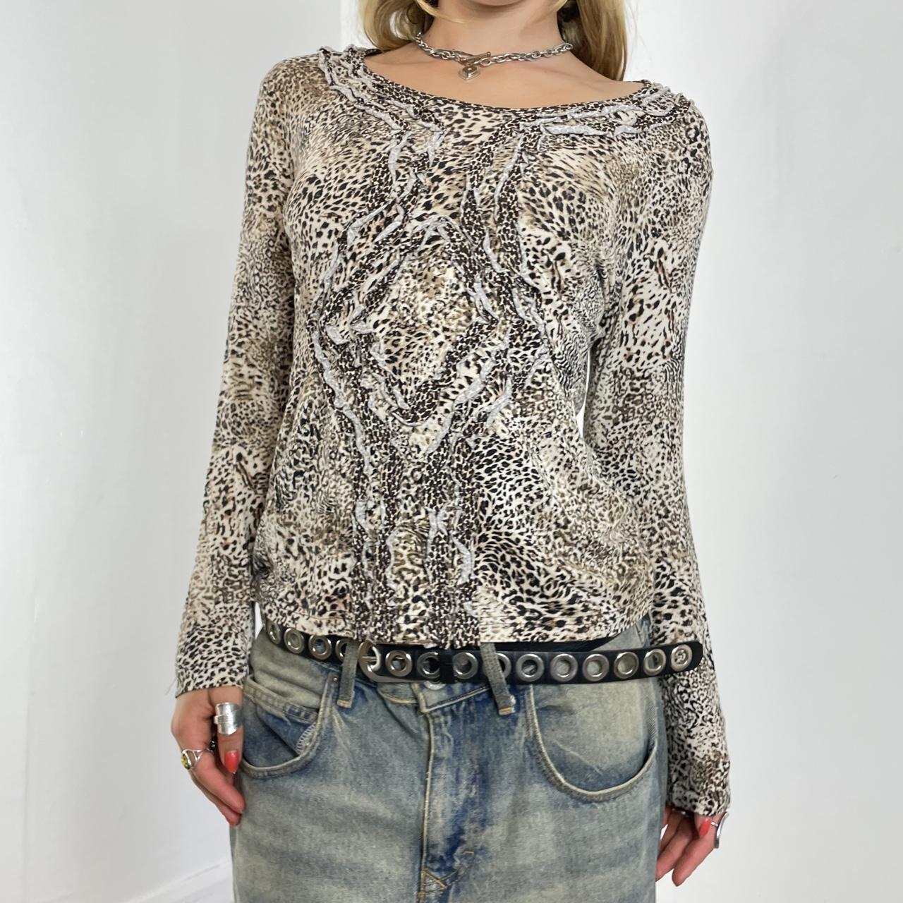 Brown textured long sleeve leopard print top